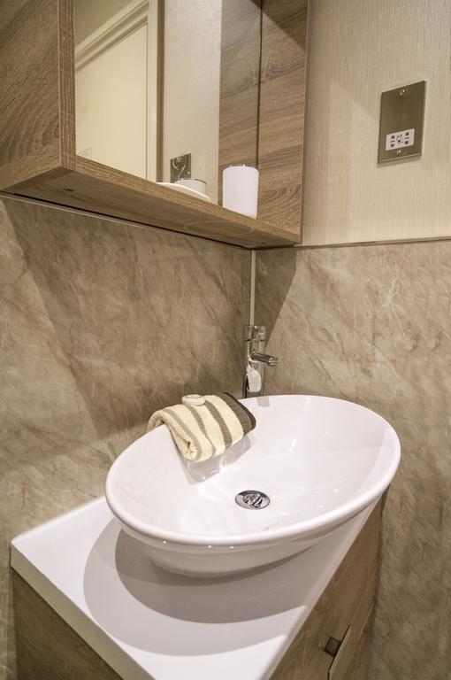 Hilbury Court Hotel Trowbridge Eksteriør bilde