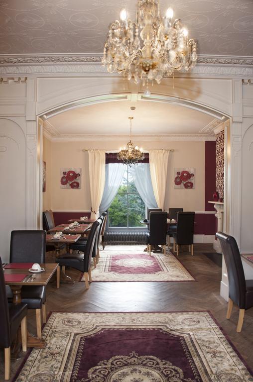 Hilbury Court Hotel Trowbridge Eksteriør bilde